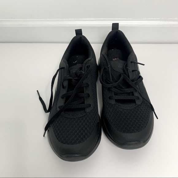 NWT Sckechers Men’s Performance Go Walk sneakers, size 8, Black color - Picture 2 of 5